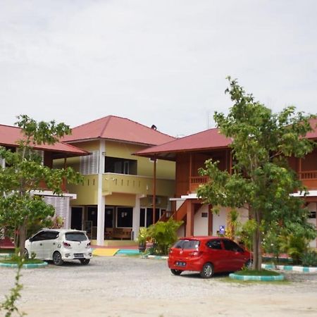 Granada Inn Palu Ngoại thất bức ảnh
