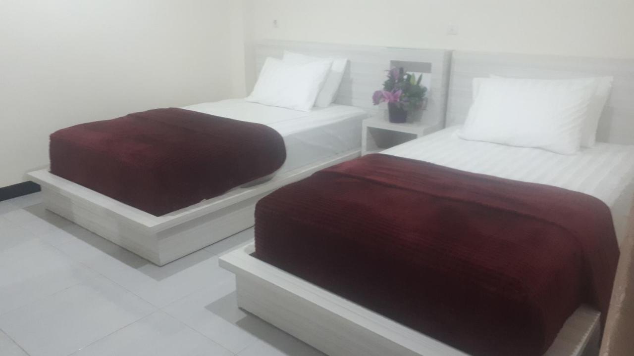 Granada Inn Palu Ngoại thất bức ảnh