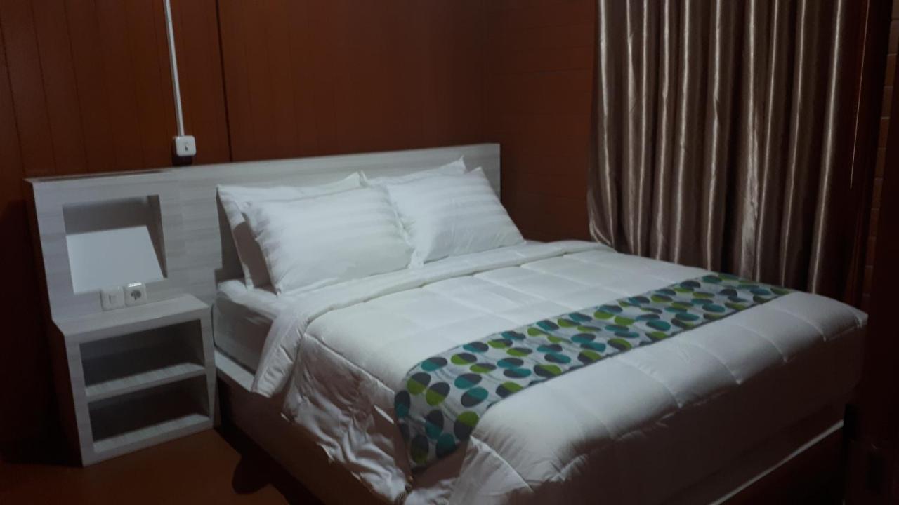 Granada Inn Palu Ngoại thất bức ảnh